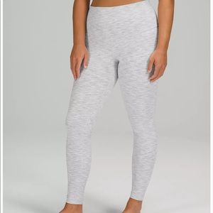 Lulu Lemon Wunder Under Leggings - Size 2